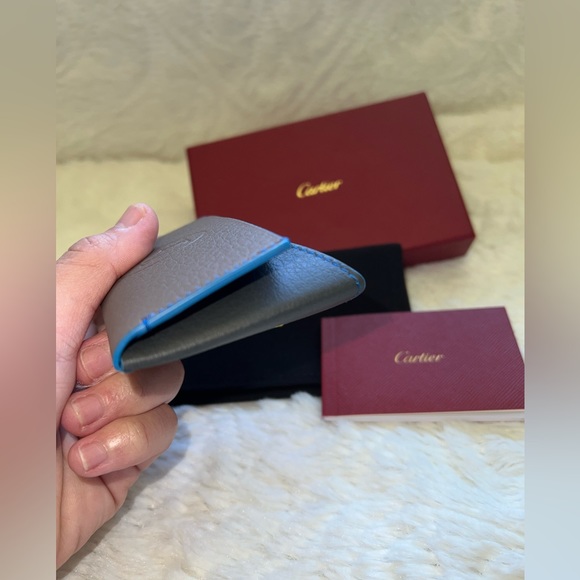 💯 Authentic 🫶🏻 Cartier Leather Card Holder - Picture 6 of 7